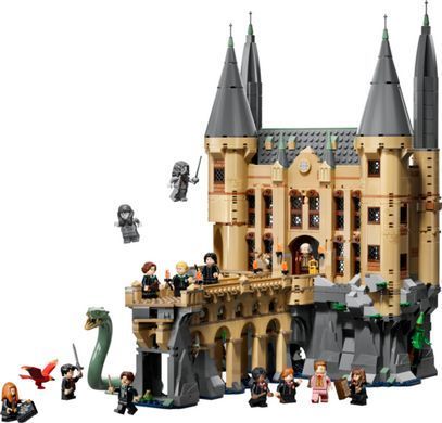 LEGO&reg; Harry Potter&trade; Замок Гоґвортс: Східне крило Набір 76473