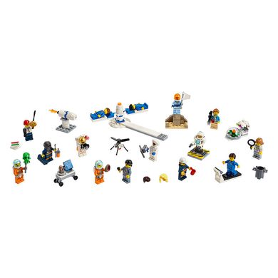 Набір фігурок LEGO City Космічні дослідження і розробки 60230