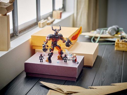 LEGO&reg; Marvel Тор против сборной фигурки Суртура Игрушка 76289