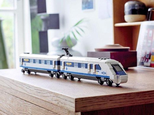 LEGO Creator Скоростной поезд 40518