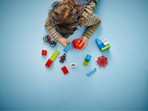 LEGO&reg; DUPLO&reg; Marvel Мотоприключения Спина 10424