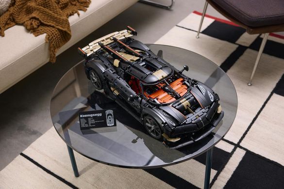 LEGO&reg; Technic Мегакар Koenigsegg Sadair's Spear 42232