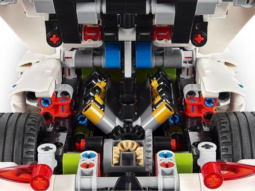 Конструктор LEGO Technic Koenigsegg Jesko Absolut &mdash; Білий гіперкар 801 деталь 42184