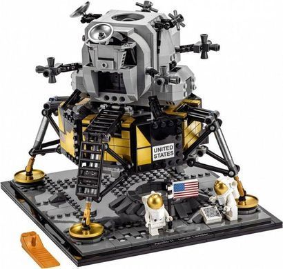 LEGO Creator NASA Аполлон 11 Лунный Ландер 10266