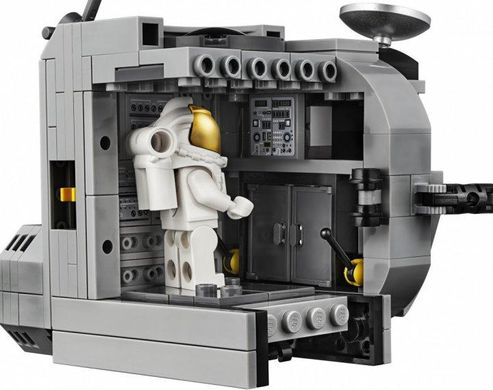LEGO Creator NASA Аполлон 11 Лунный Ландер 10266