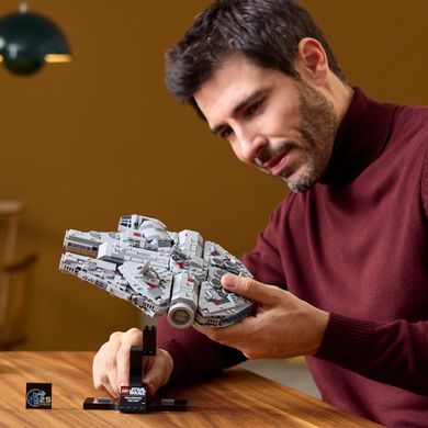 LEGO® Star Wars Тисячолітній сокіл (75375)