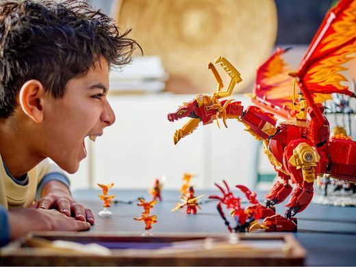 LEGO&reg; NINJAGO&reg; Перводракон движения 71822