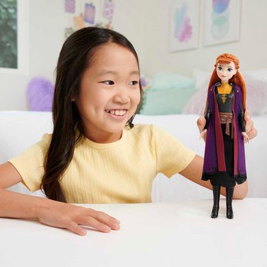 Кукла-принцесса Disney Frozen HLW50 в образе путешественницы