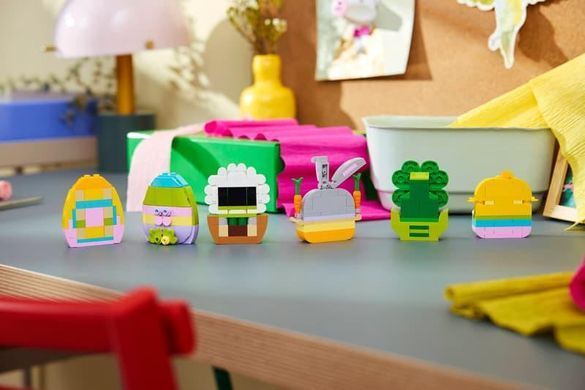 LEGO&reg; &laquo;Великодні прикраси&raquo; (40890)