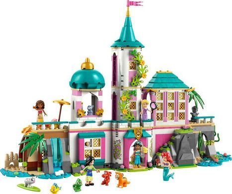 LEGO&reg; | Disney Замок принцессы и королевские любимцы Набор конструктора 43267