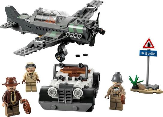 Конструктор LEGO Indiana Jones Переслідування на винищувачі 77012