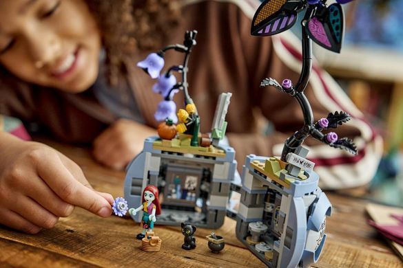 LEGO&reg; ǀ Disney Квітковий горщик Саллі (43288)