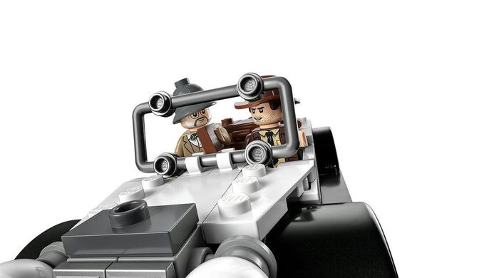 Конструктор LEGO Indiana Jones Преследование на истребителе 77012