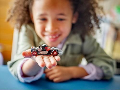 LEGO&reg; Колекційні автомобілі для перегонів F1&reg; Набір транспорту 71049