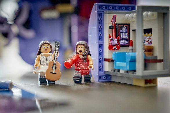 LEGO&reg; Editions Подвійна гітара Олівії Родріґо 43031