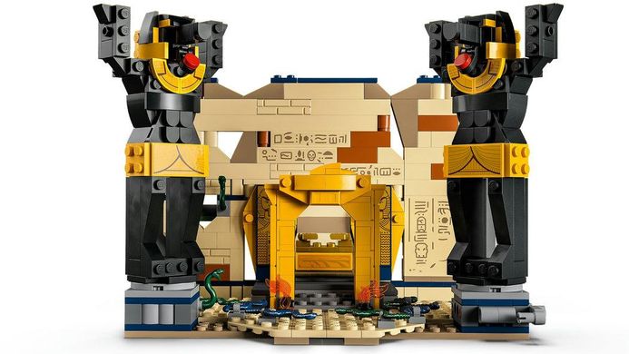 Конструктор LEGO Indiana Jones Побег из потерянной гробницы 77013