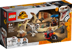 LEGO® Jurassic World Переслідування атроцираптора на мотоциклі 76945