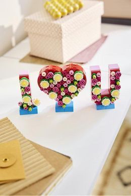 LEGO&reg; Литеры Love (40867)