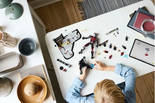 Конструктор LEGO Super Heroes Первый мститель: Противостояние&nbsp;Приключенческая битва 76314