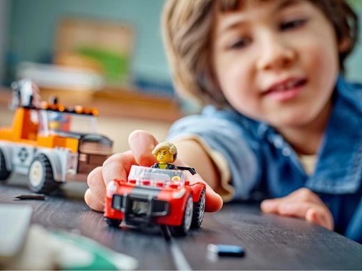 LEGO&reg; City Эвакуатор и ремонт спортивных авто 60435