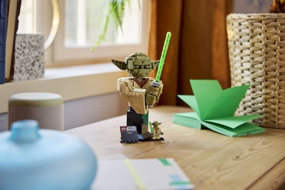 LEGO&reg; Star Wars&trade; Погруддя Йоди 75438
