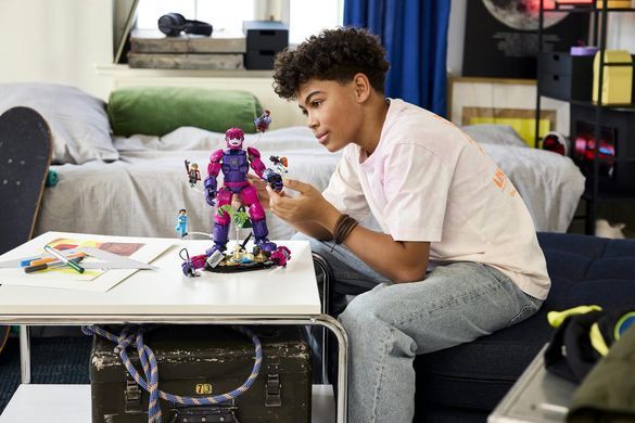 LEGO&reg; ǀ Marvel Легендарна битва: &laquo;Месники: Судний день&raquo; 76348