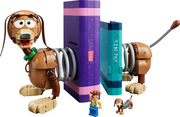 LEGO&reg; ǀ Disney і Pixar Книжкові підставки &laquo;Собачка Спіралька&raquo; з &laquo;Історії іграшок&raquo; 43301