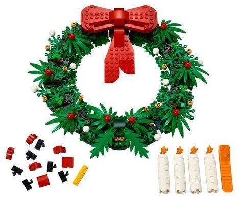 Конструктор LEGO Icons Рождественский венок 2-в-1 40426
