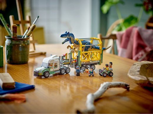 LEGO&reg; Jurassic World Місії динозаврів: Вантажівка для перевезення алозавра 76966