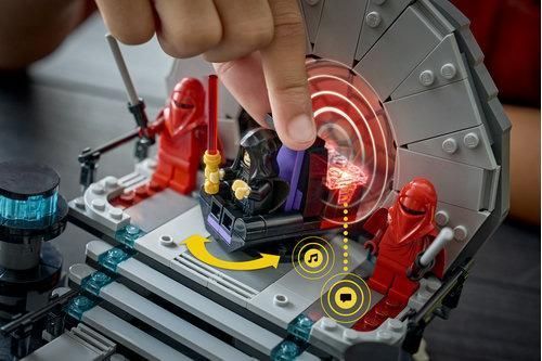 LEGO&reg; Star WarsTM SMART PlayTM: A-Wing и дуэль в тронном зале 75427