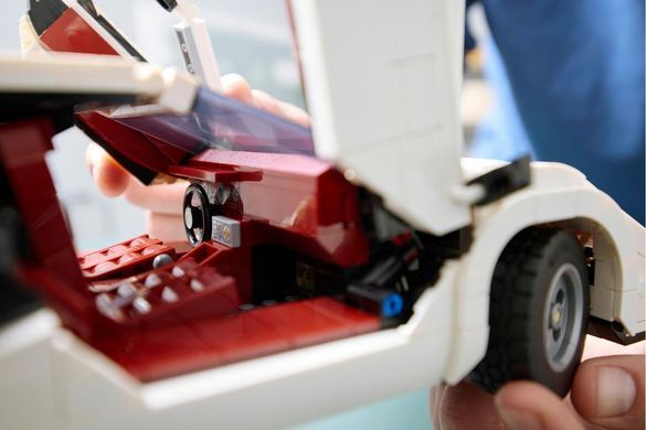 LEGO&reg; Icons Lamborghini Countach 5000 Quattrovalvole 10337